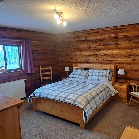 Smithers Driftwood Lodge エクステリア 写真